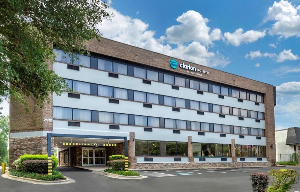 Готель Clarion Pointe Raleigh Midtown Екстер'єр фото